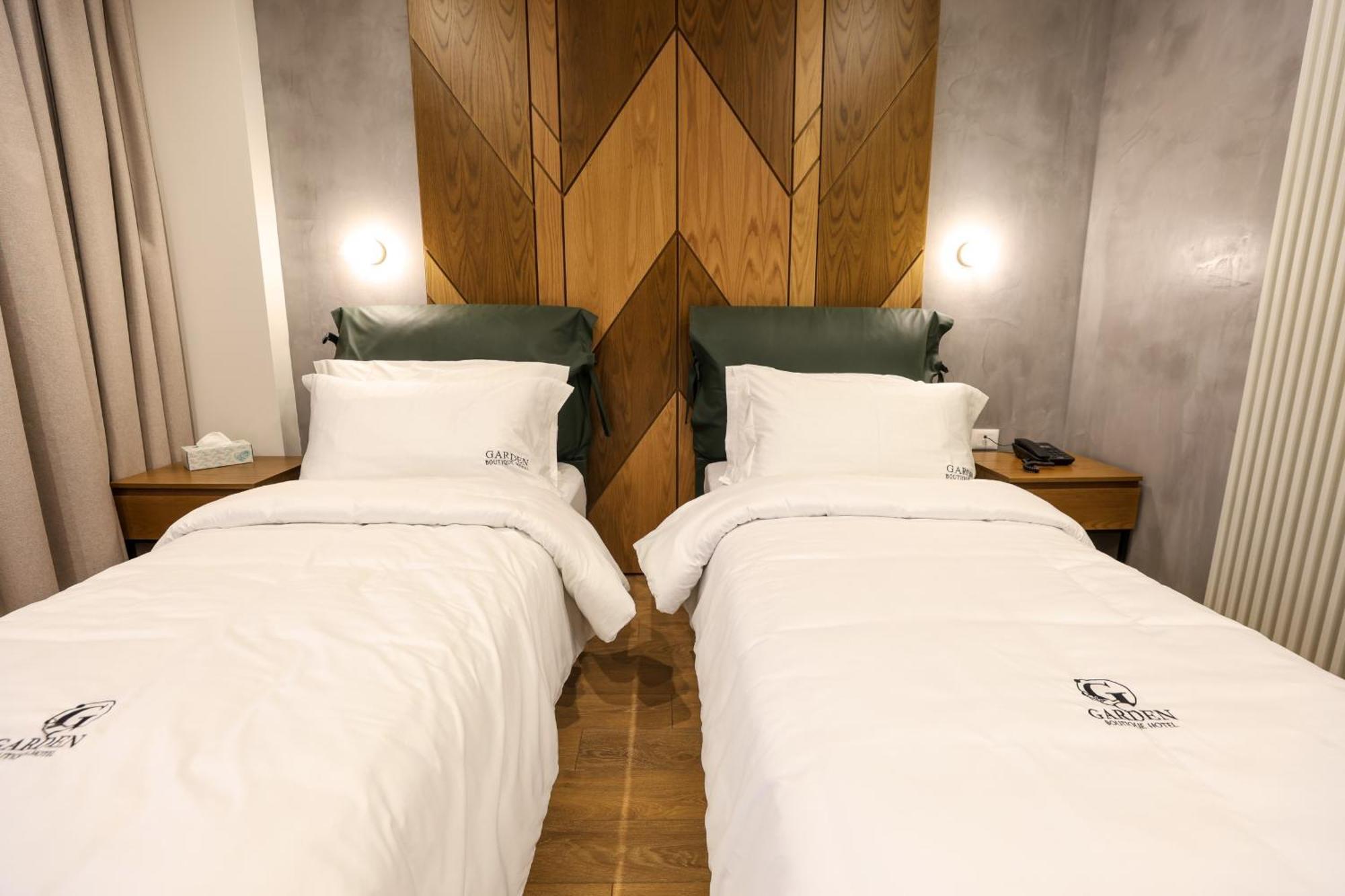 Garden Boutique Hotel Tiranë Luaran gambar