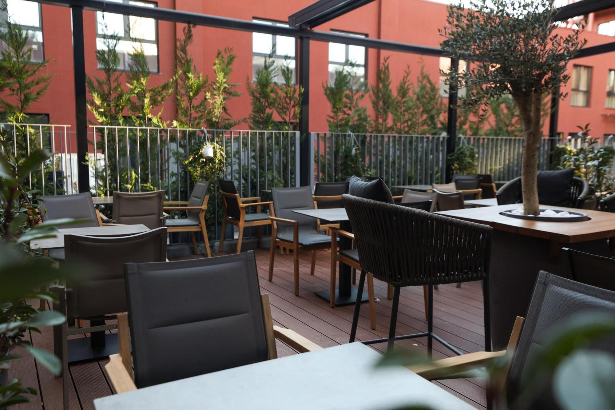 Garden Boutique Hotel Tiranë Luaran gambar